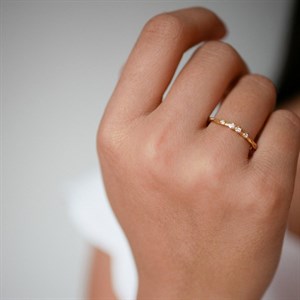 Enamel - Lilie Ring in vergoldeter Ausführung silber